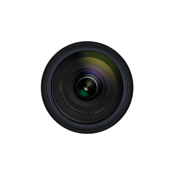 Front Photo of a Nikon Tamron 18-400mm Lenses 