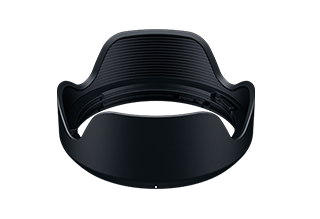 Lens Hood of the Tamron 18-300mm F3.5-6.3