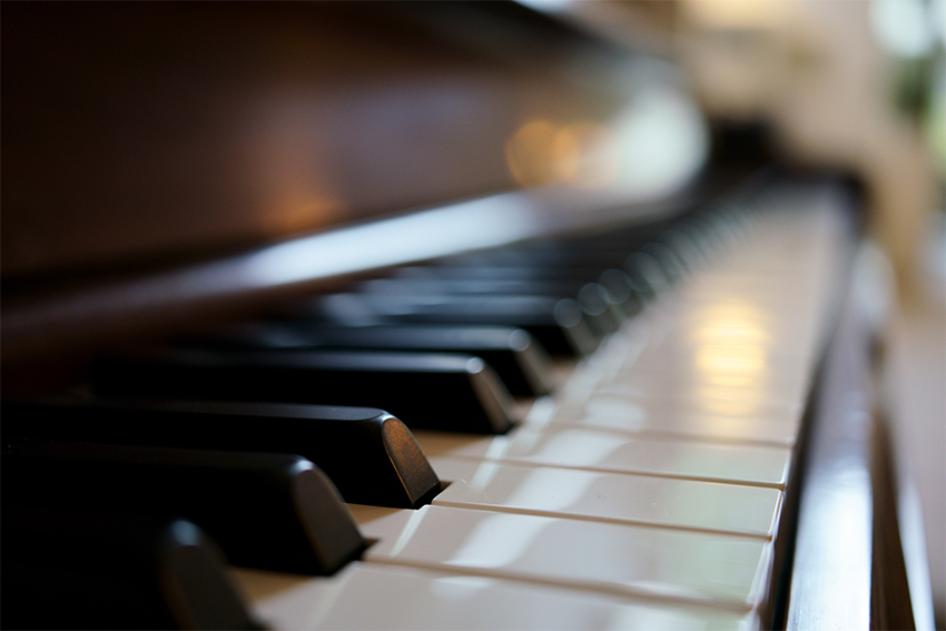 Get Closer: piano keys